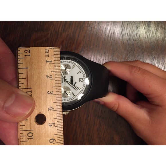 Large used Puma watch. - Picture 4 of 7